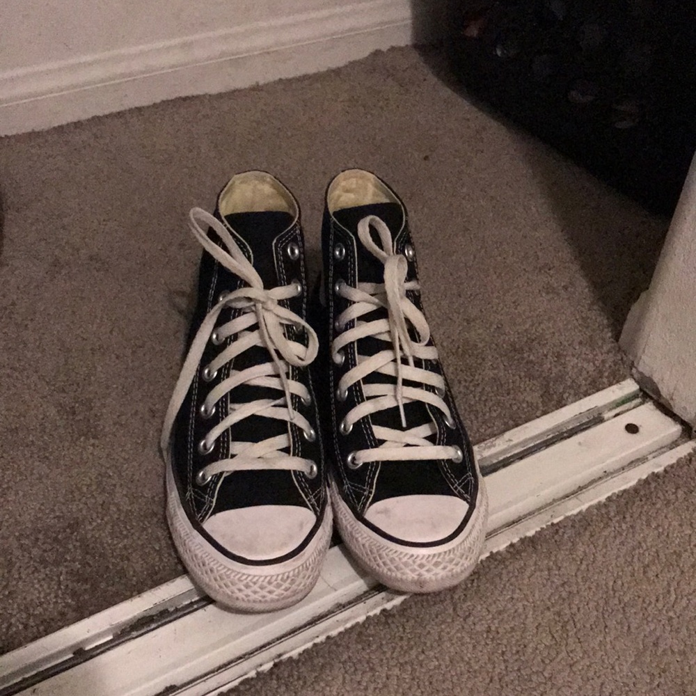 Black Converse